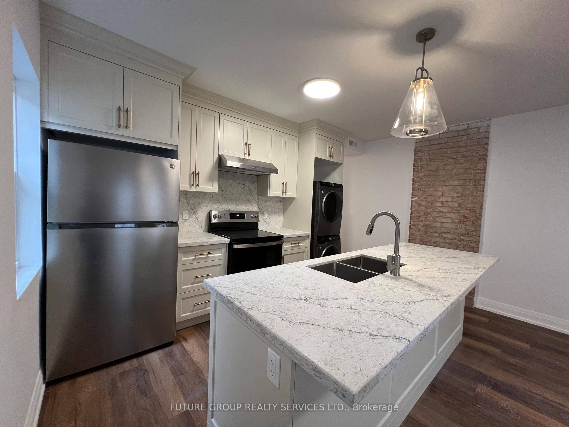 MOVE IN INCENTIVE Landlord offering Rebate on Rent.