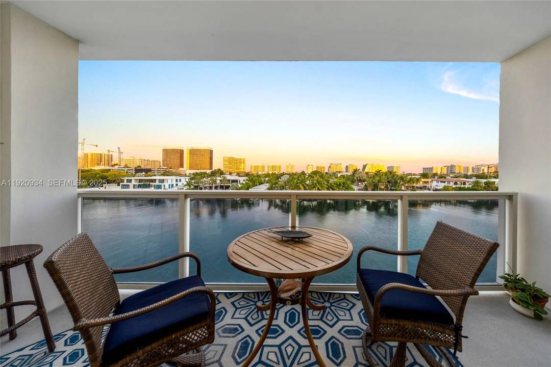 Step into elevated coastal living in this stunning 1 bed 1.