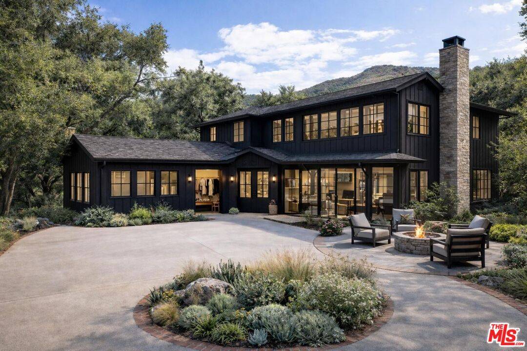 730 Crater Camp Dr 4BR La