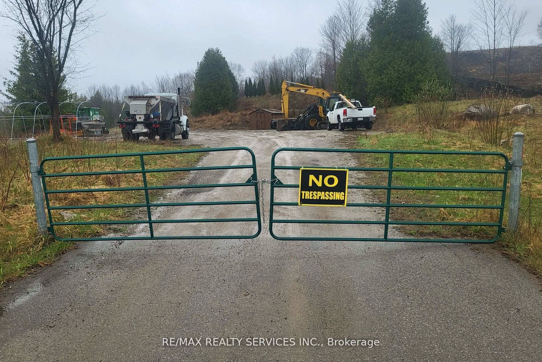 Rare 1. 05 Acre Industrial Lot Zoned M1 Within The Town Of Midland In The Heritage Business Park !