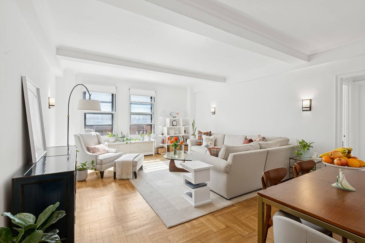 Huge, sunny 1 bedroom Coop on the UWS.
