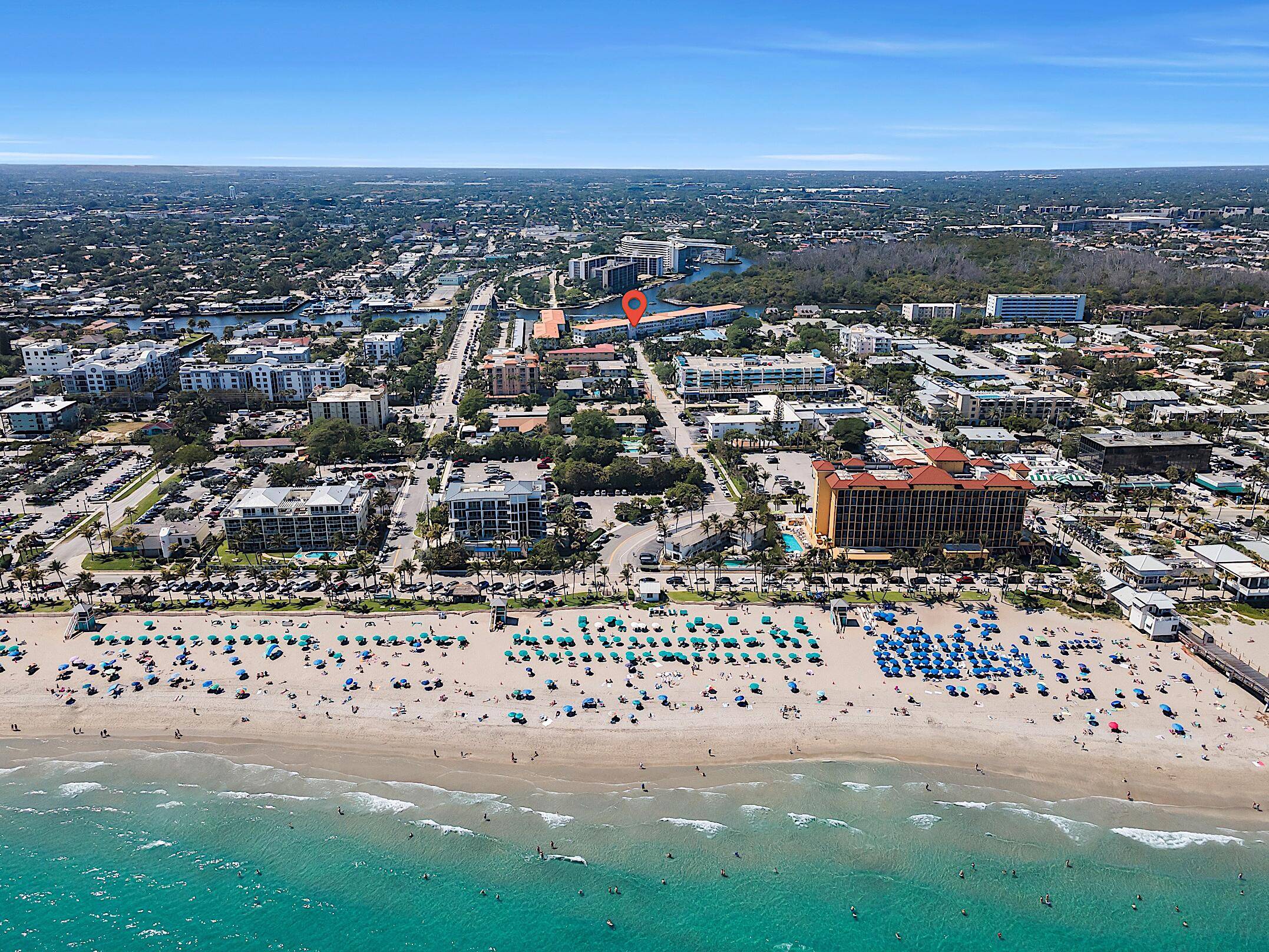 If you are looking for a coastal, spacious condo in a safe neighborhood, you have found the right place !