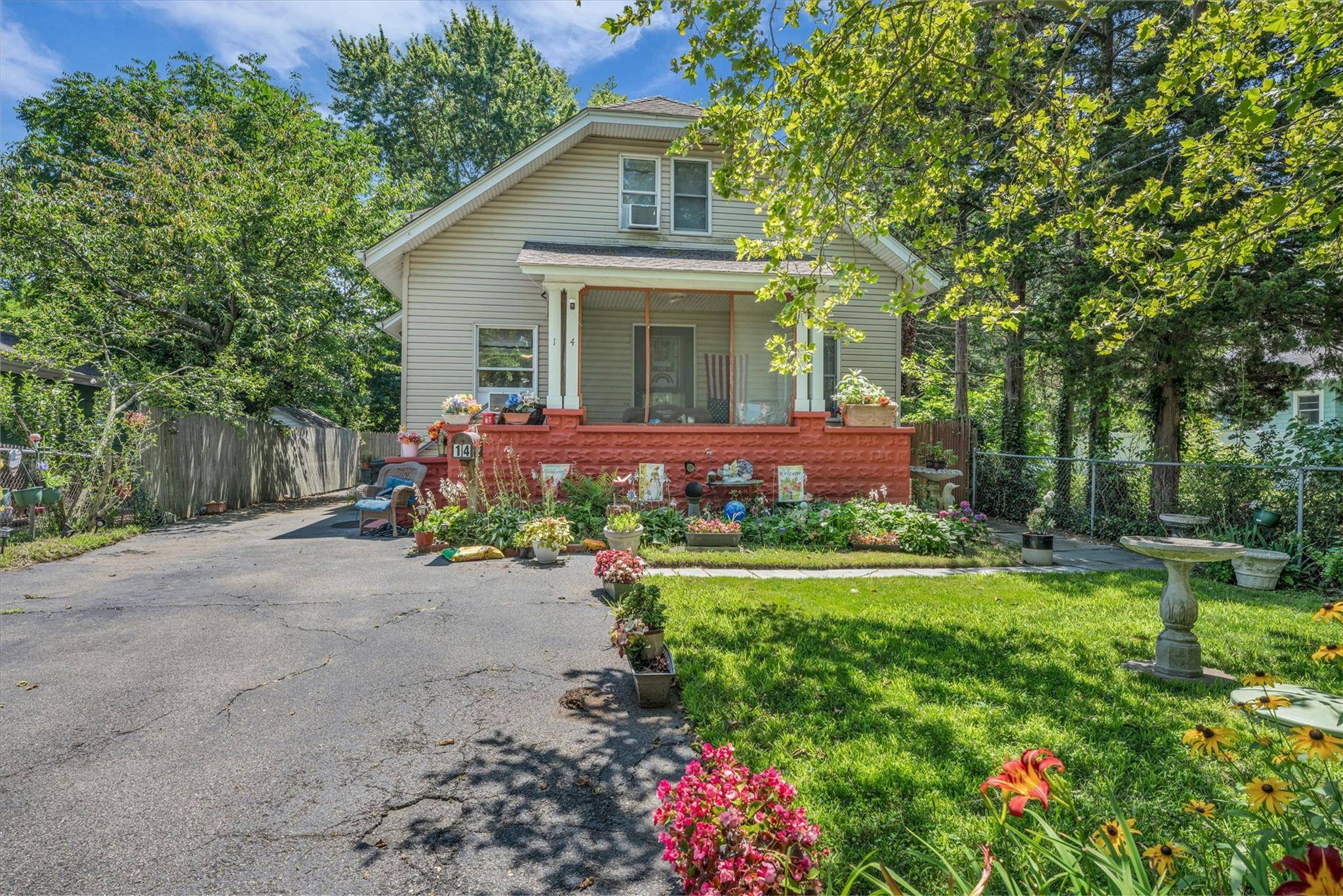 Welcome to this charming home in the heart of Patchogue Village.