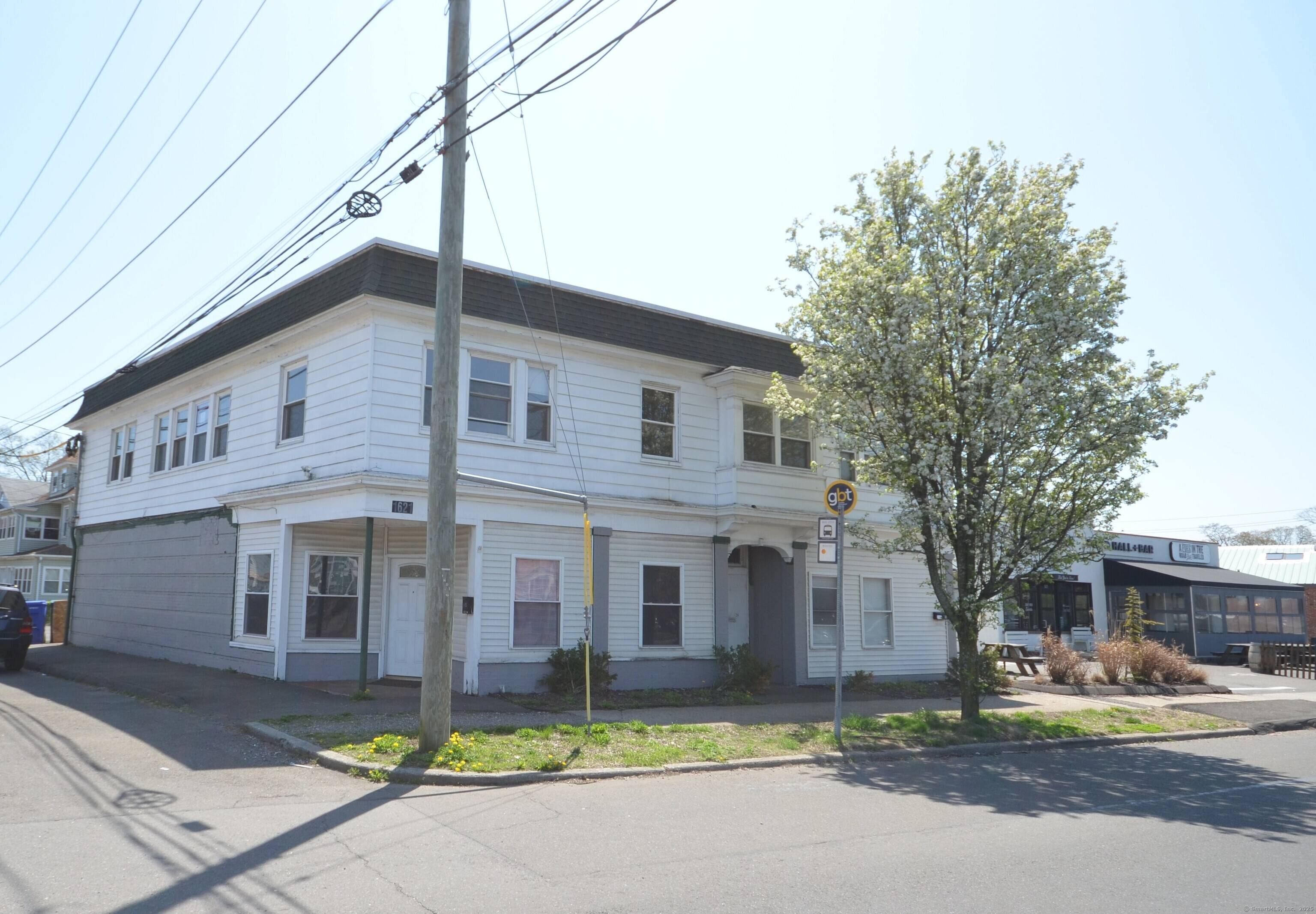 Excellent Investment Opportunity with great cash flow.