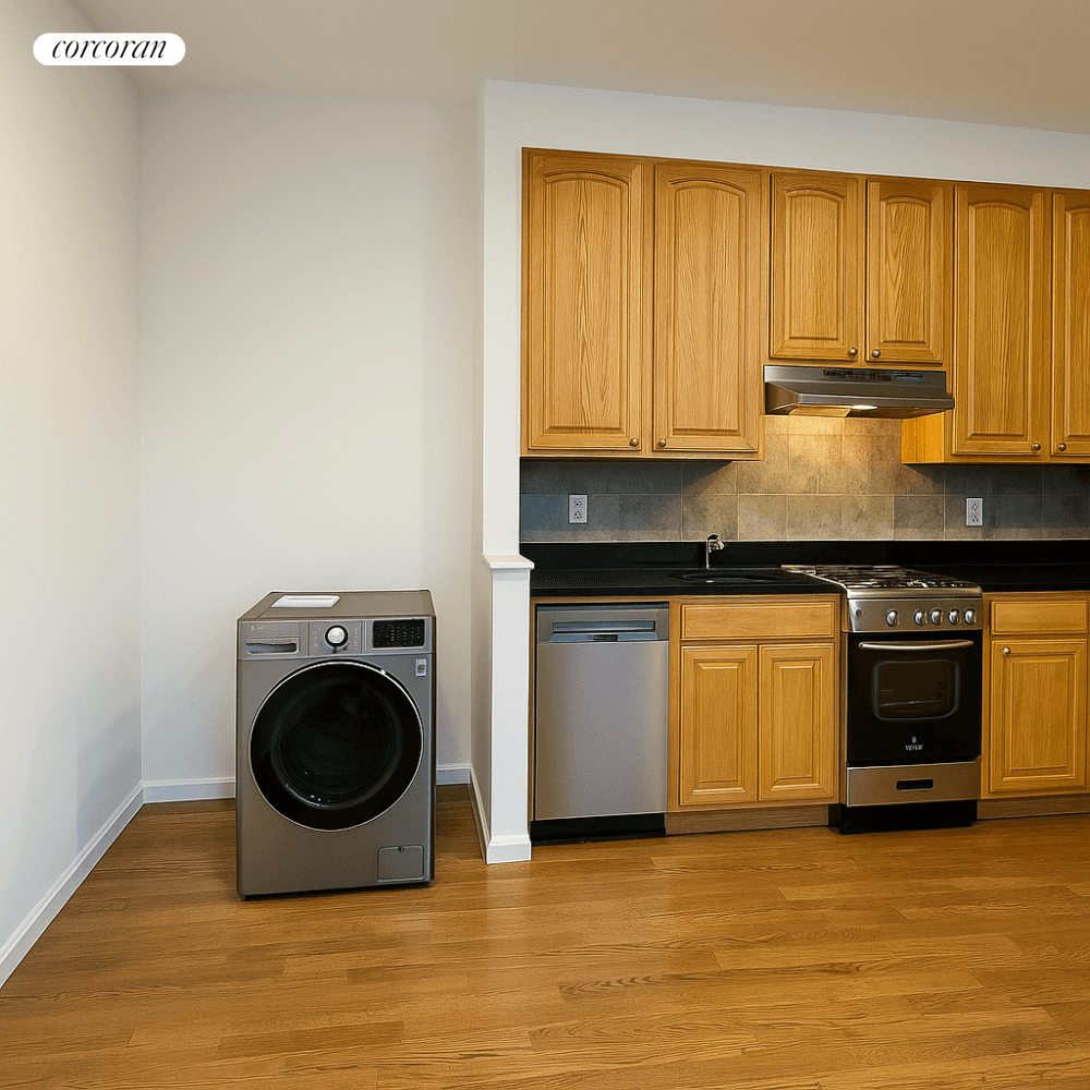 Renovated Two Bedroom with Dining Area and In Unit Washer Dryer Prime Upper East Side !
