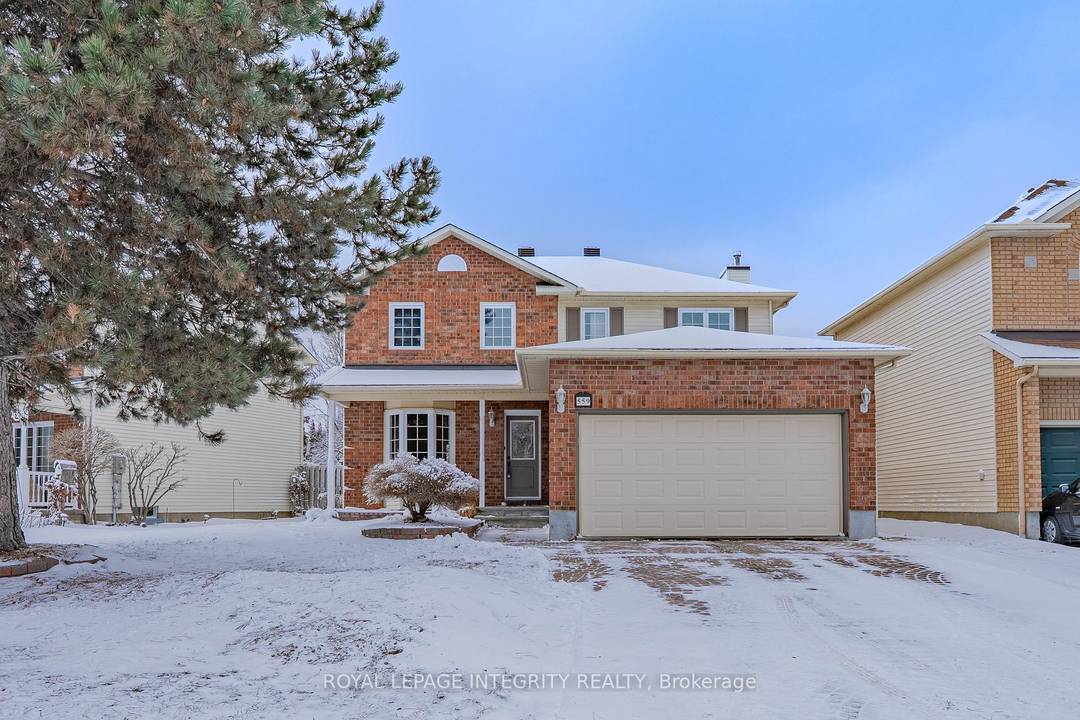 Welcome to 559 Arc en Ciel, a beautifully updated 3 bedroom, 3 bathroom family home in the heart of Fallingbrook, set on a rare 61 ft frontage lot.