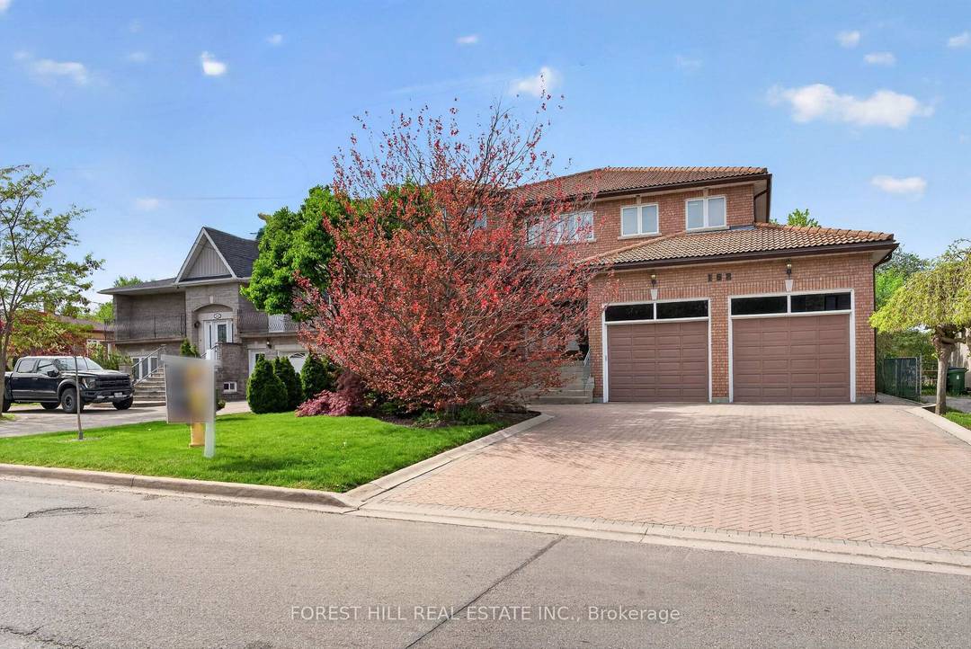 Absolutely STUNNING amp ; PRIDE OF OWNERSHIP Unmatched Craftmanship amp ; Quality Impeccably Executed Every detail is crafted to captivate the senses Welcome to 162 Codsell Ave, a charming and ...