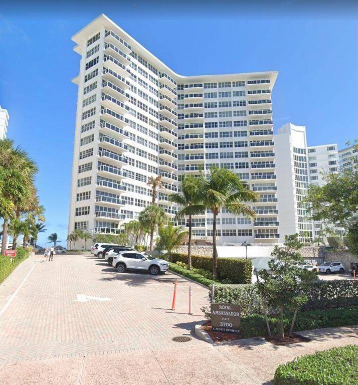 Discover your dream oceanfront residence in the heart of Fort Lauderdale !