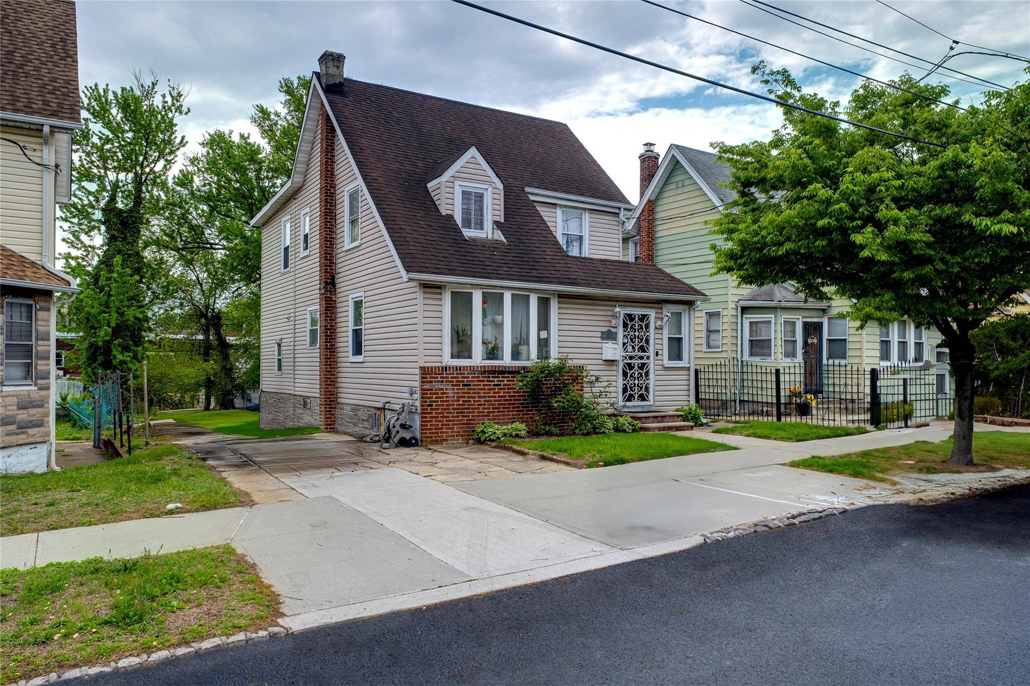 This renovated home is perfect for large families seeking both space and style.