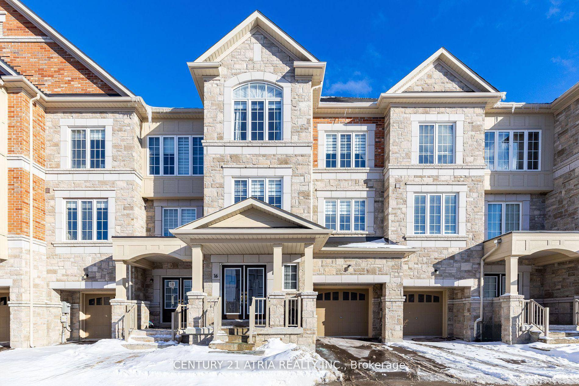 Rarely Offered, Mint Condition 5 BR, 5 Bath Freehold Townhouse In Prime Location By Elgin Mills amp ; Leslie amp ; 5 Minute Walk To Richmond Green Secondary School !