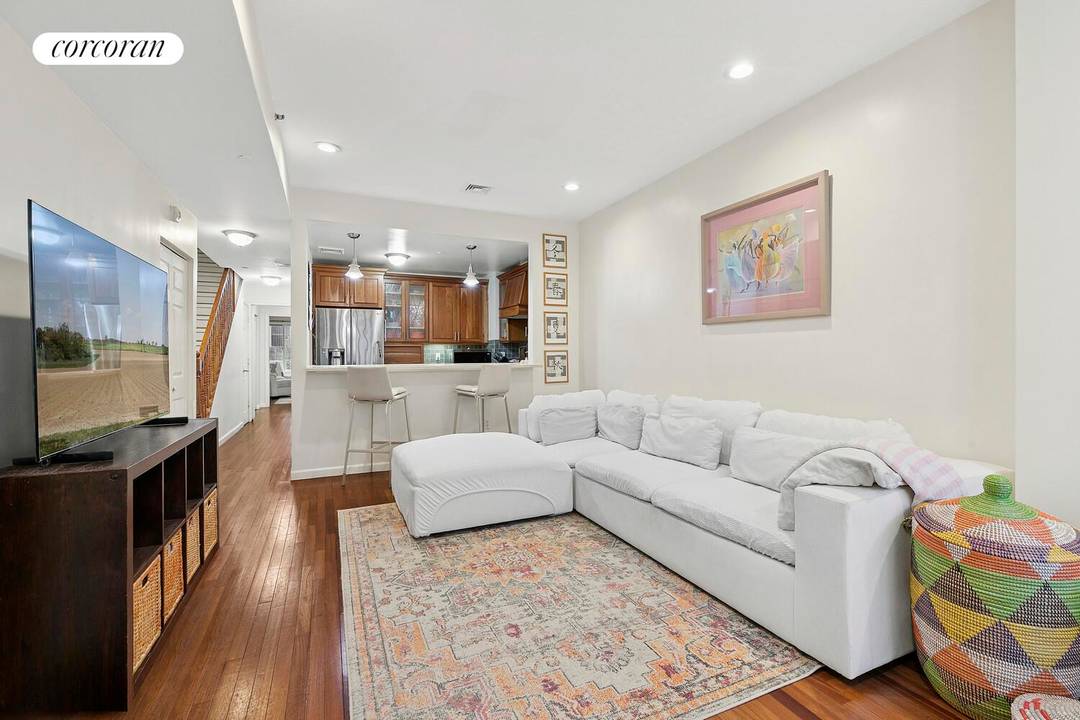 Major price improvement on this massive 3BR 2.