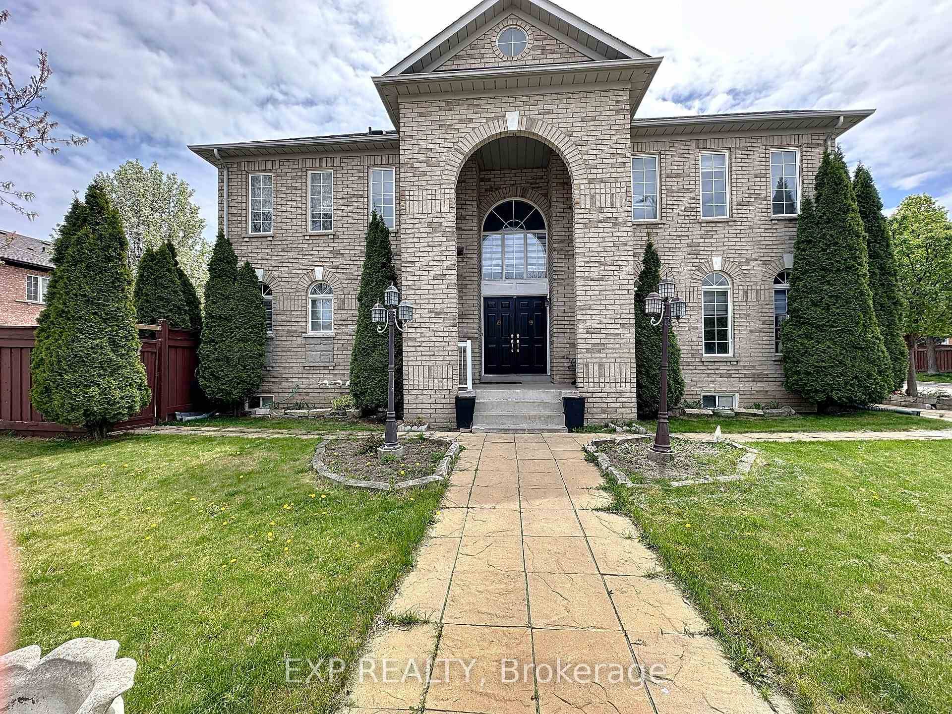 Make Your New Home in This Highly Sought After Community in Vellore Village.