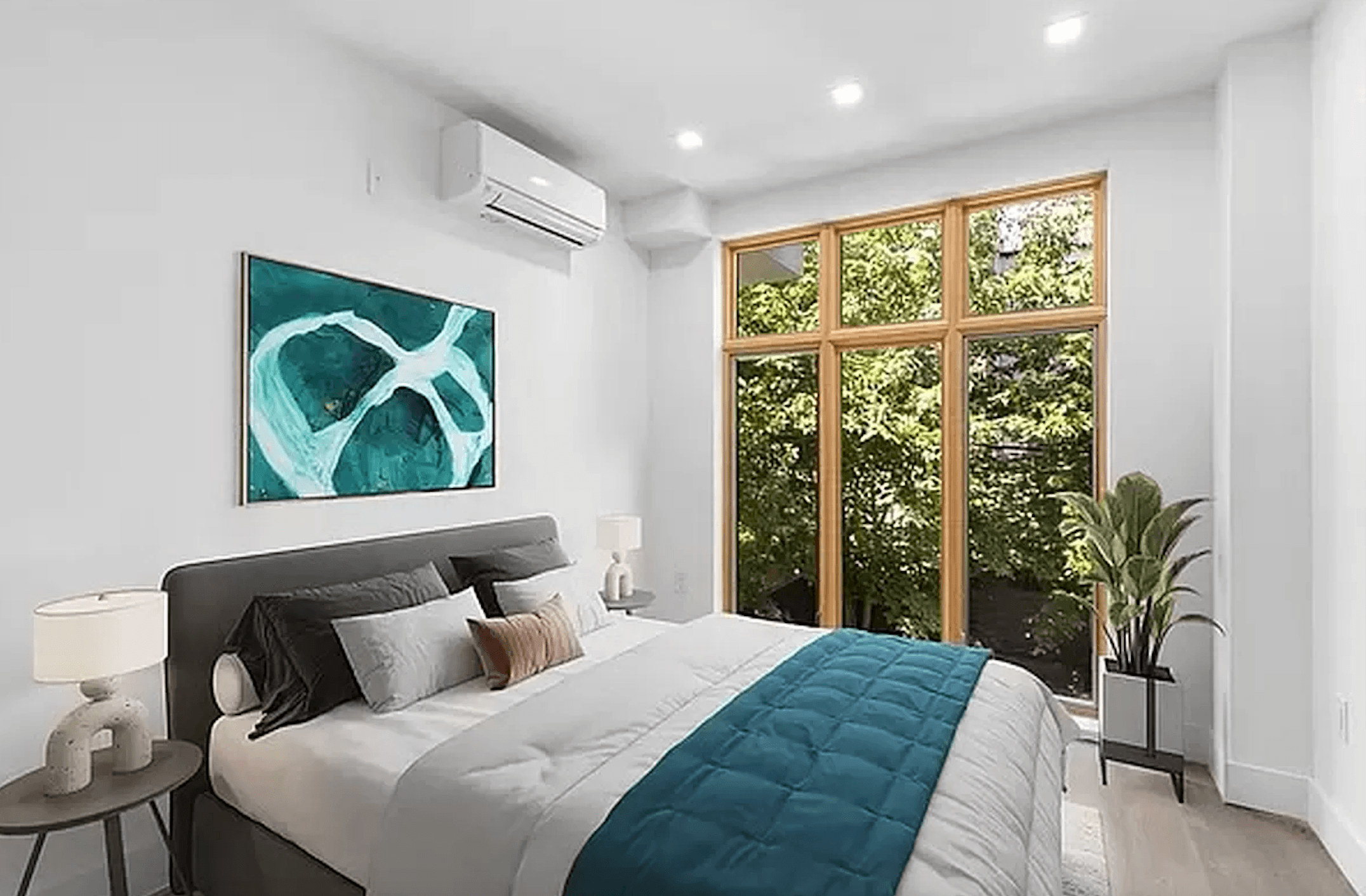 Welcome to Apartment 3A at 455 Lexington Avenue, a full floor unit in Bed Stuy !