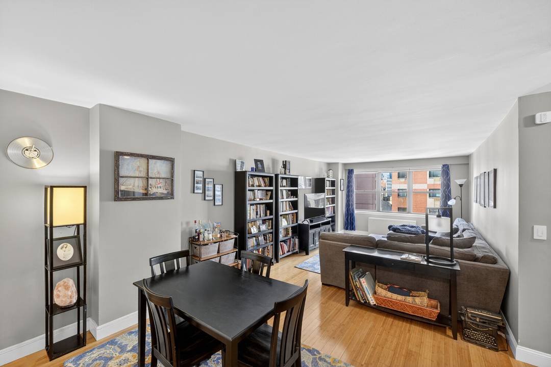 With a style that is synonymous with downtown chic, and a large space that contemporary home buyers have on their checklist, complete with a home office courtesy of California Closets, ...