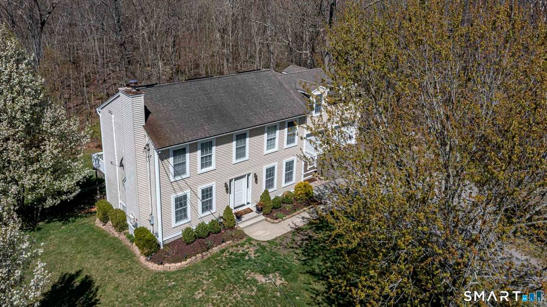 Welcome to this beautifully maintained, move in ready home tucked away on a quiet cul de sac in one of Ledyard's most desirable settings.