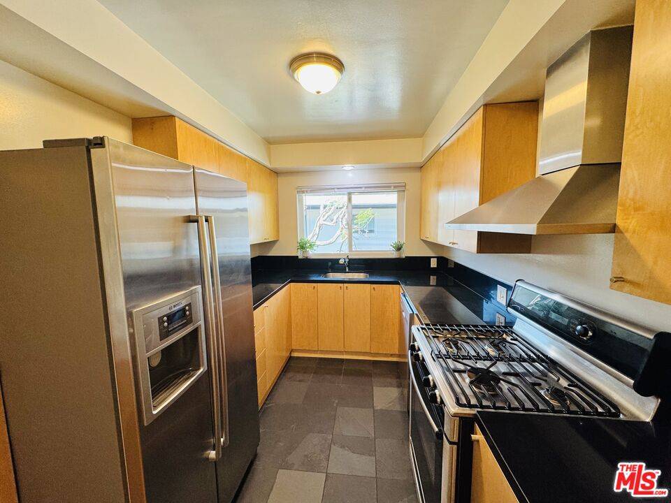 912   6th St 1BR Santa Monica La