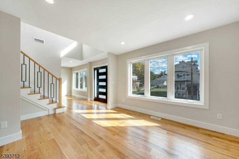 Brand new East facing 4 bedroom, 3 full bath townhouse duplex style condo with NO Maintenance fees !