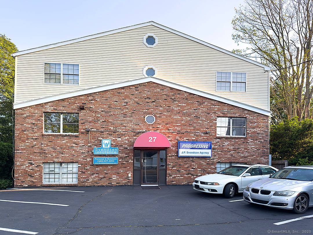 Wonderful opportunity for Investors, Attorney's, Physicians, Insurance agents etc.