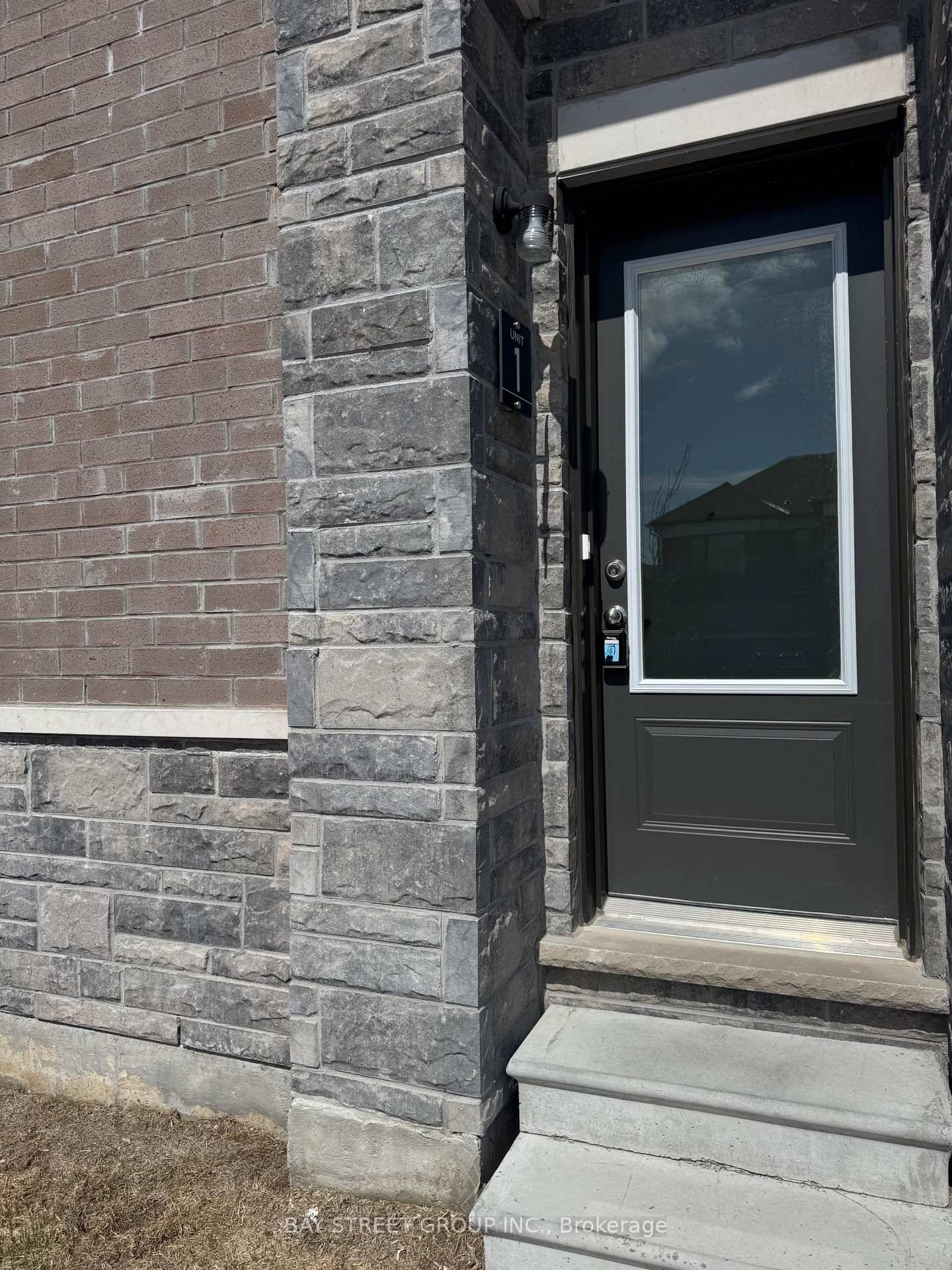 Spacious and Bright Brand New 2 Bedrooms never Lived Modern Legal Duplex With Separate Private Entrance !