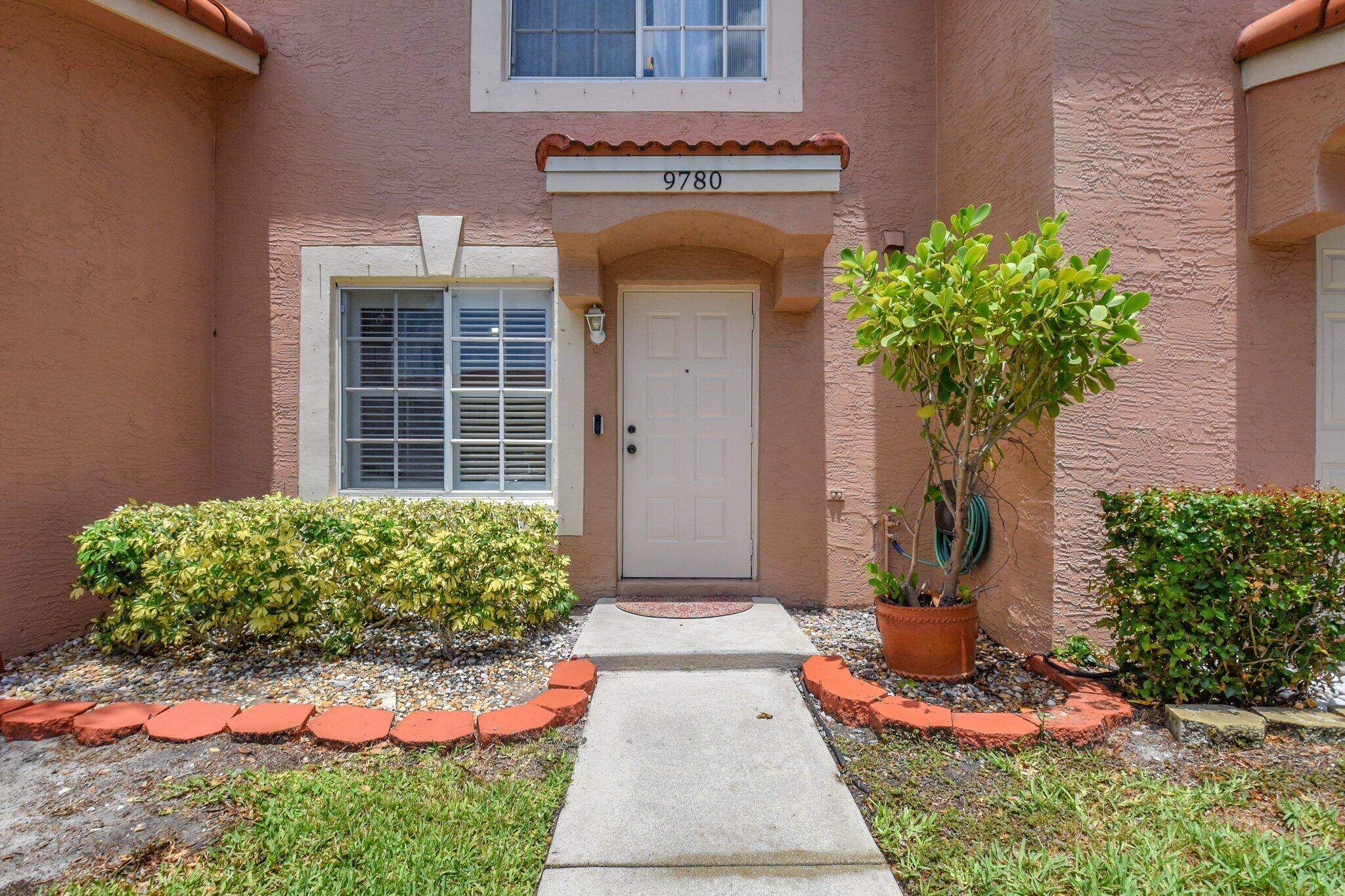 Welcome to this meticulously maintained townhome located in the highly desirable, gated community of Santa Cruz.