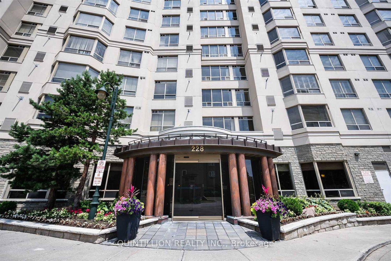 Tridel Luxury Condo. Excellent Location.