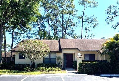 Discover your forever home in the heart of Royal Palm Beach !