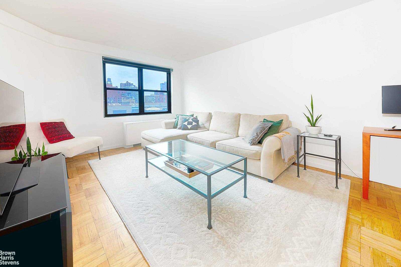 Victoria House is located in the vibrant neighborhood known as Kips Bay.