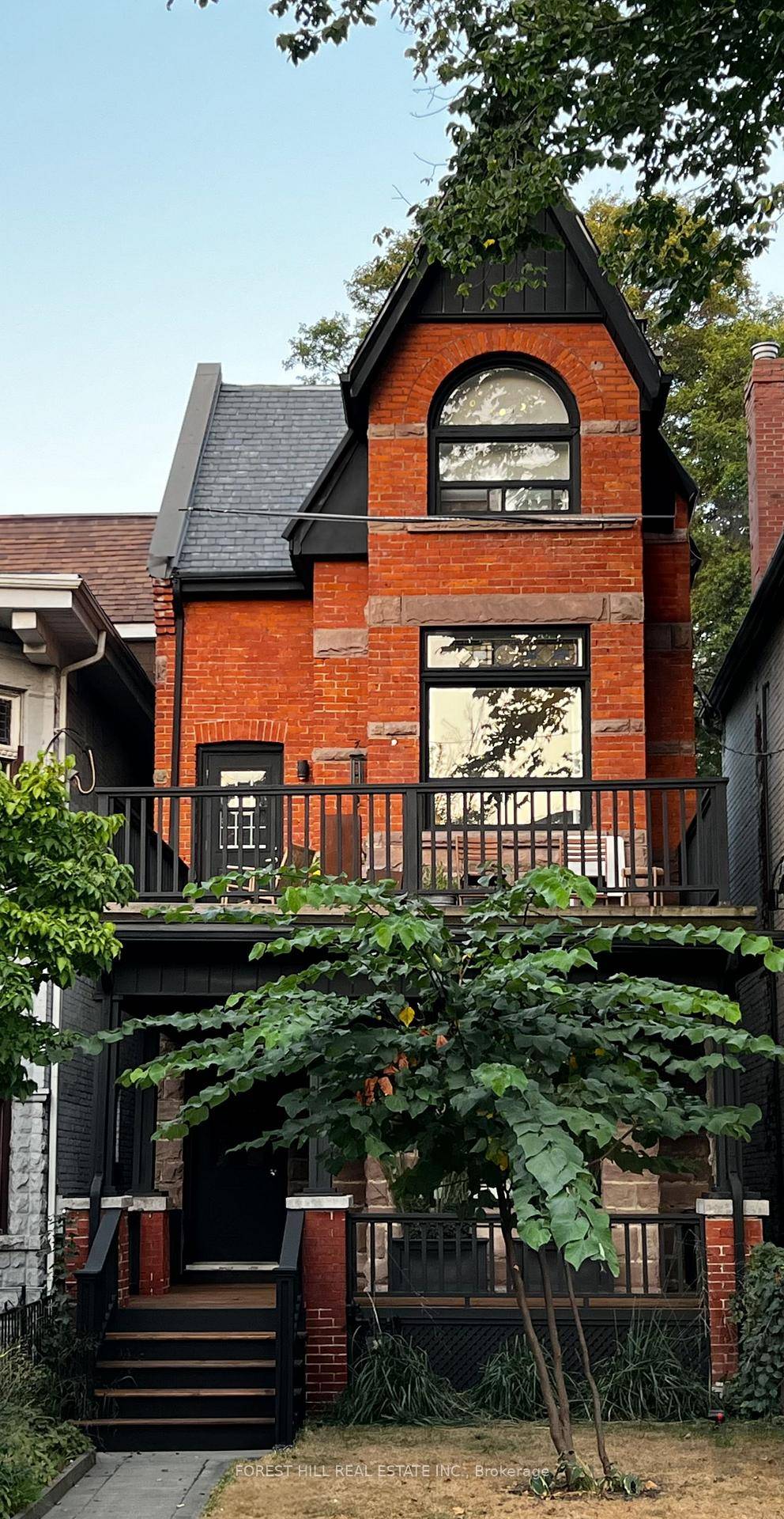 Fully furnished amp ; fully stocked designer suite, recently renovated for modern comfort in trendy Parkdale neighborhood.