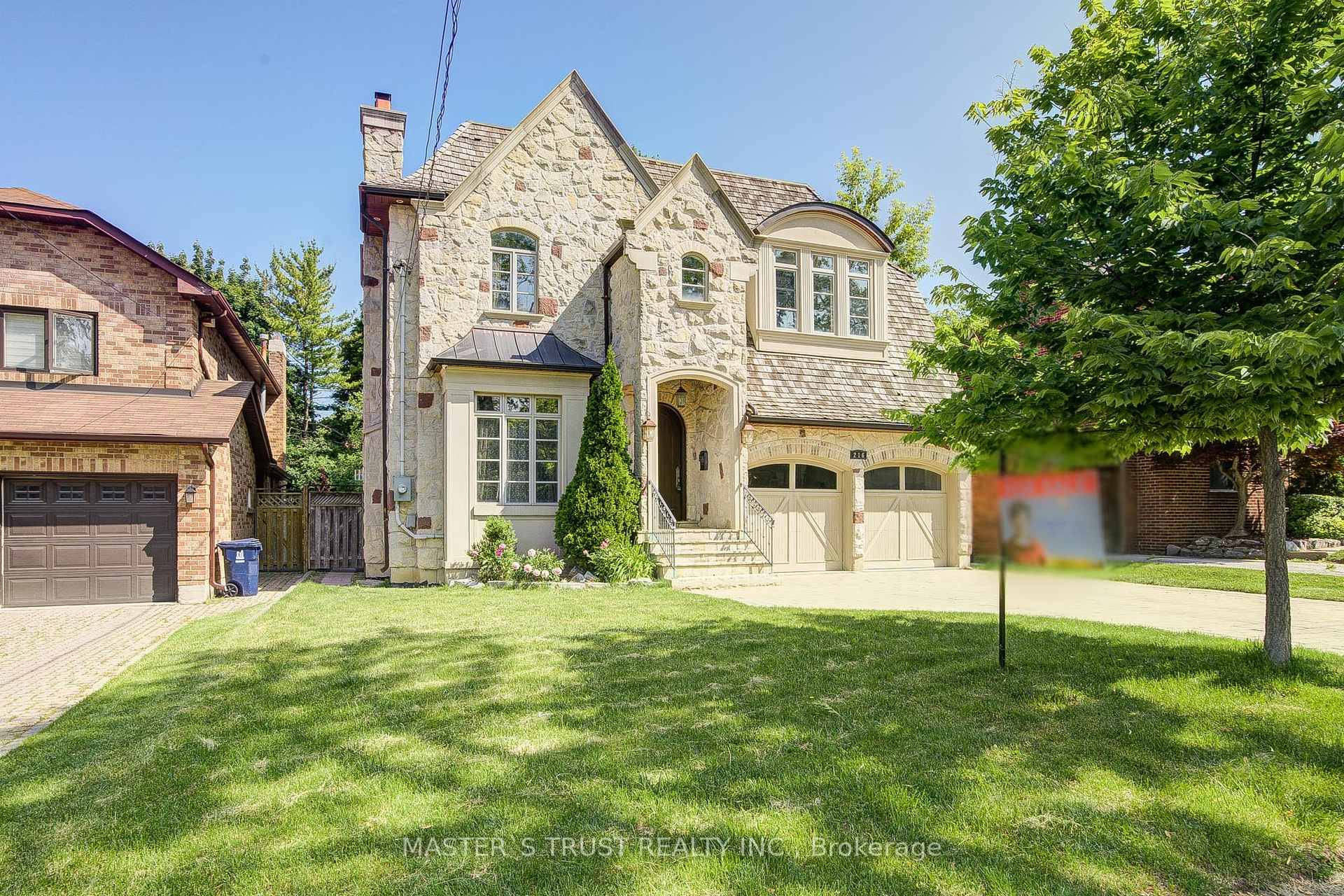 A True Architectural Masterpiece !