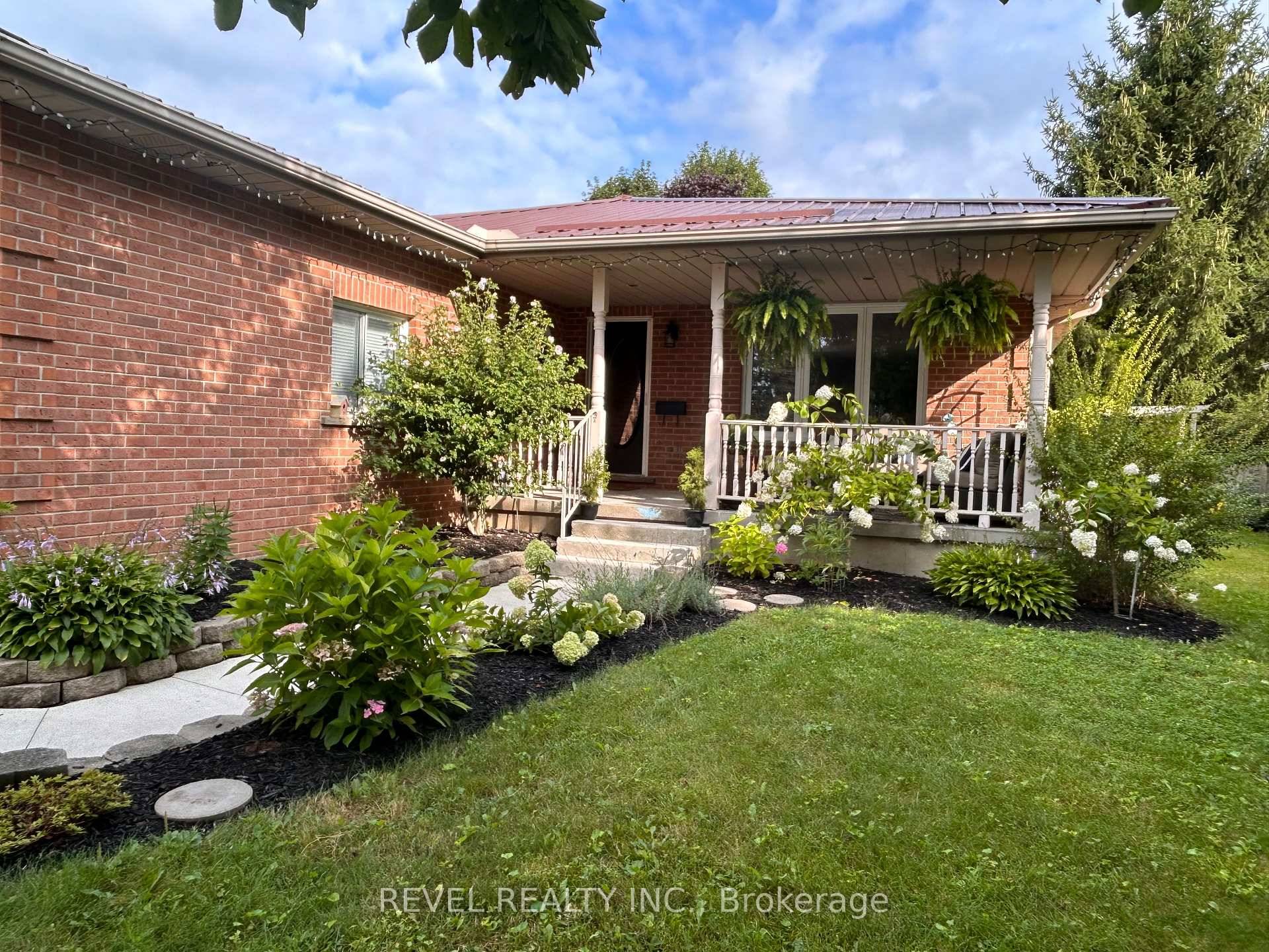 Welcome to this sprawling all brick 4 bedroom, 2 bathroom bungalow with no rear neighbours in one of the most desirable neighbourhoods in the growing Town of Simcoe Ontario.