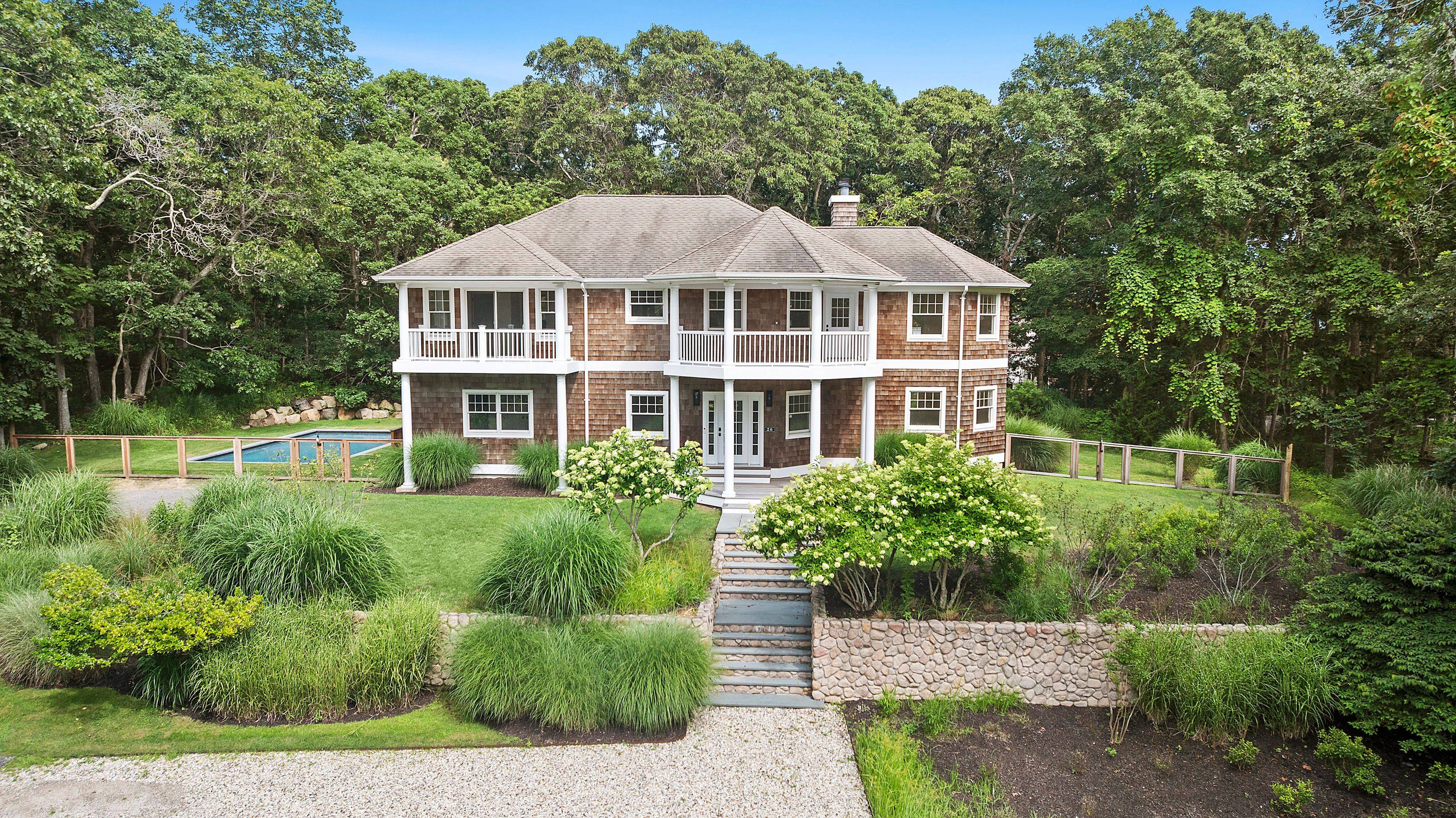 Newly Renovated 4 Bedroom Home with Beach Rights