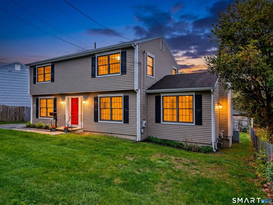 Set at the end of a quiet cul de sac in Stamford's desirable Bulls Head neighborhood, this 4 bedroom Colonial offers space, flexibility, and exceptional convenience.