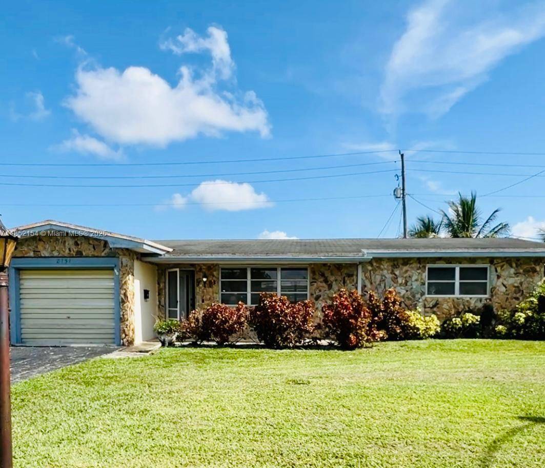Welcome to your charming single family home in the desirable Boulevard Heights neighborhood of Pembroke Pines.