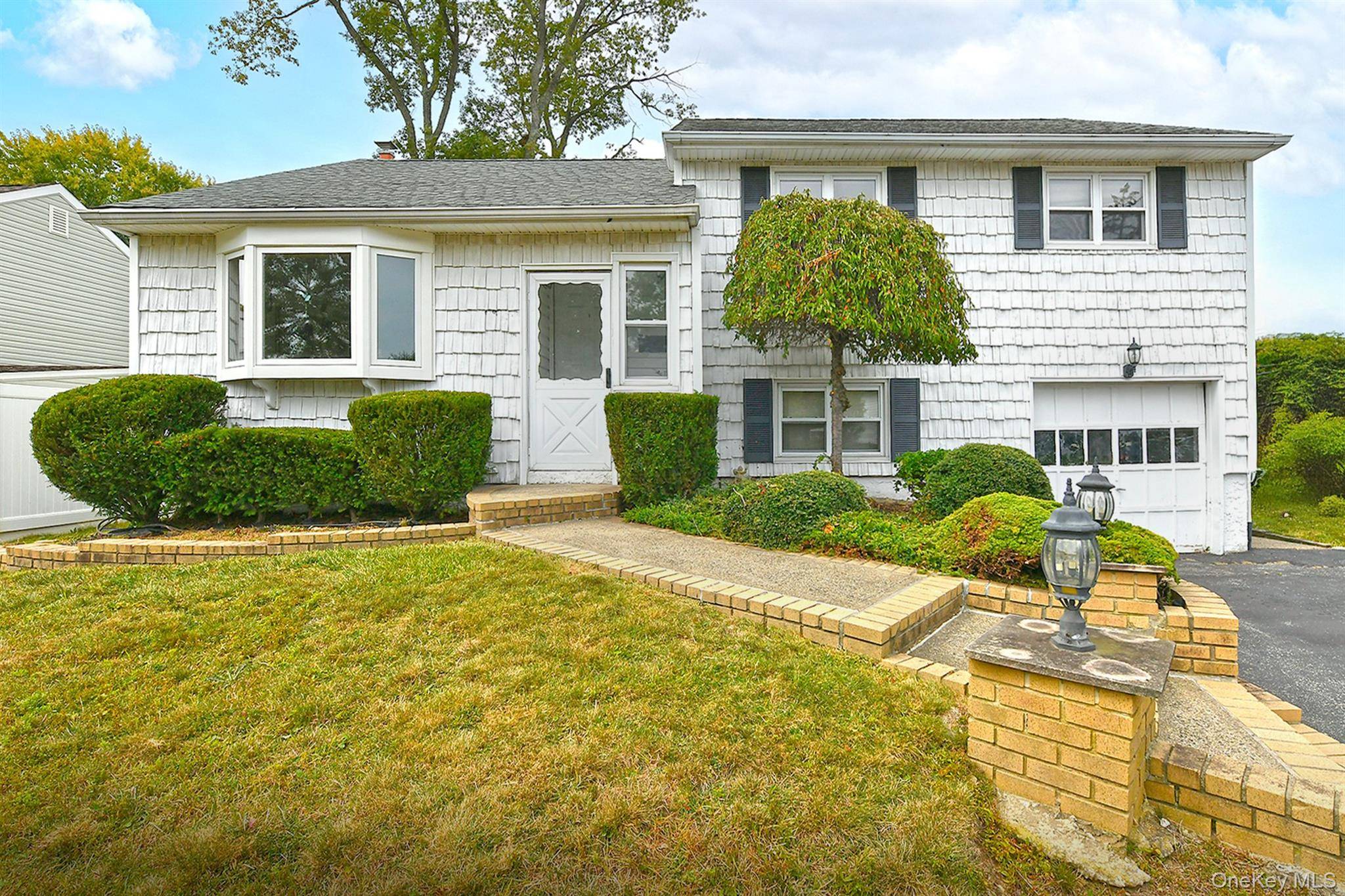 Welcome to this 3 bedroom, 2.