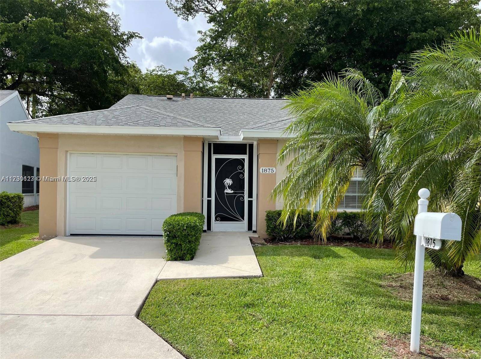 Charming 2 Bed, 2 Bath Single Story Home in Desirable North Gate at Keys Gate.