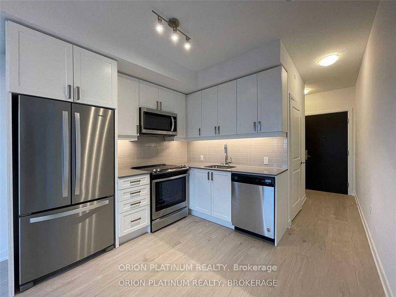 Step Into Luxury Living at Mississauga Square by Plaza Corp.