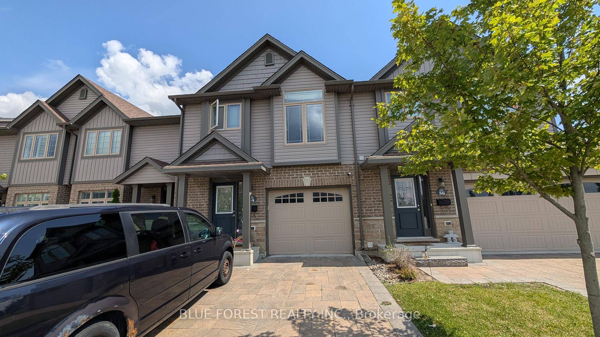 Newer condo in desirable south London neighbourhood.