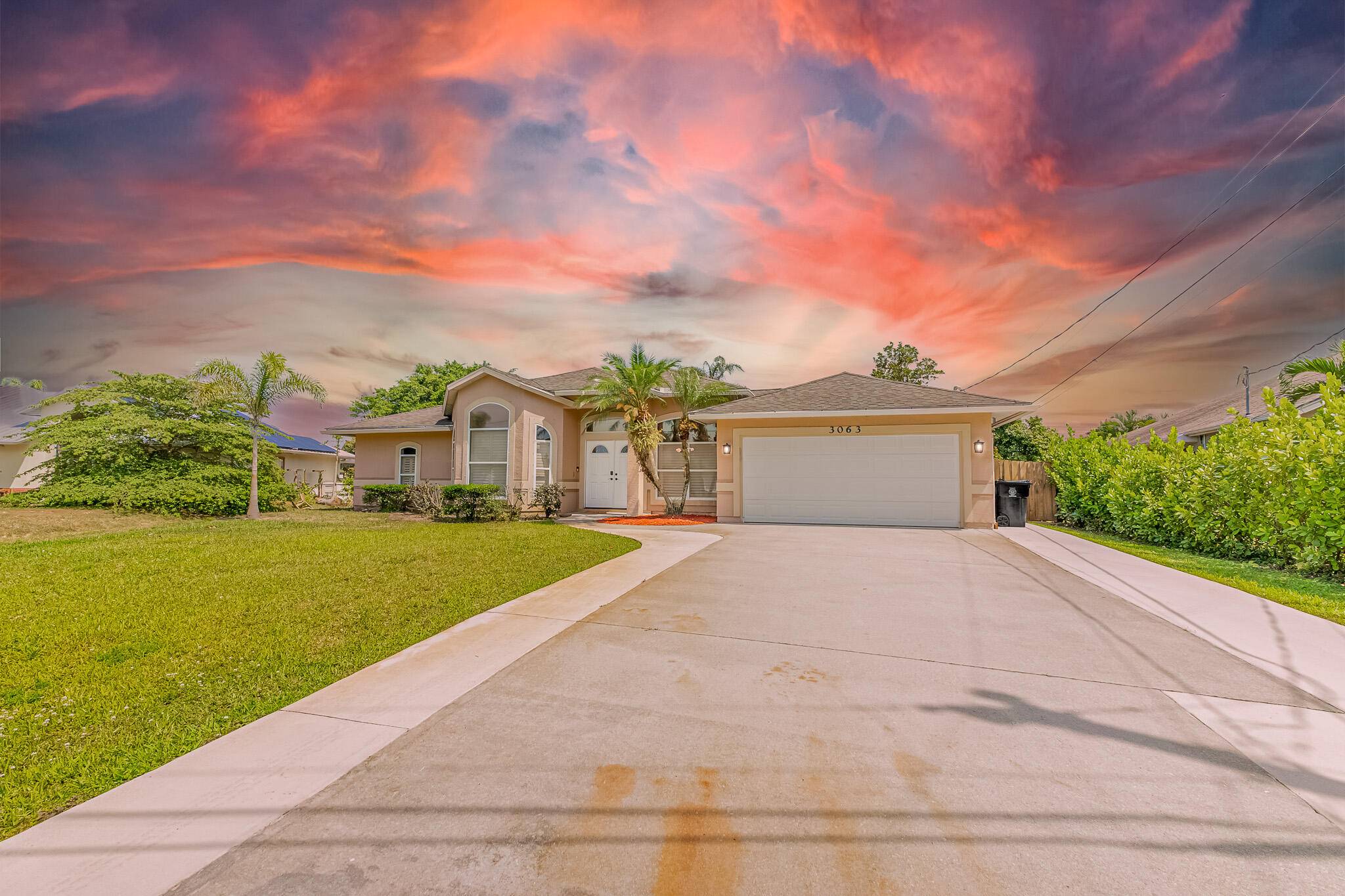 Bring Your Boat, RV, and Toys to This South Bend Stunner !