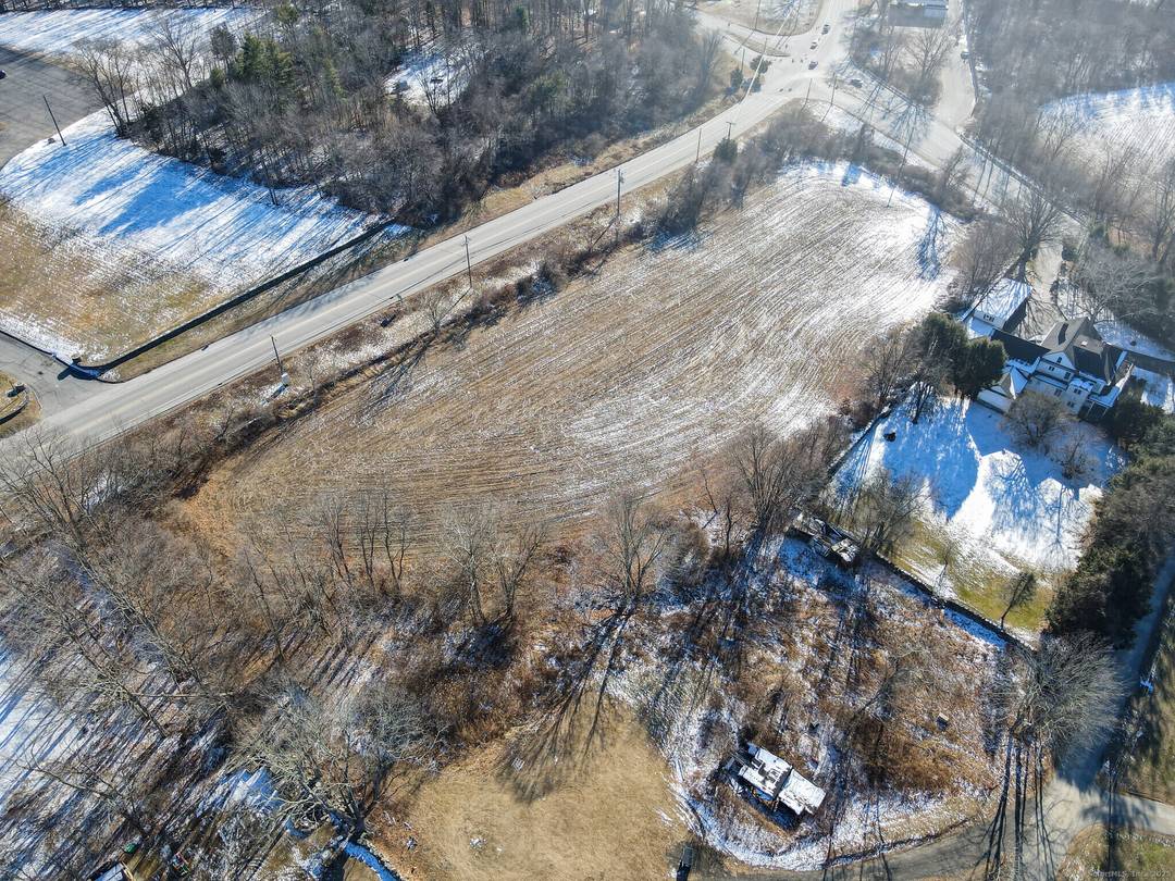 Discover the potential of this prime piece of land at 0 Putnam Rd, Plainfield !