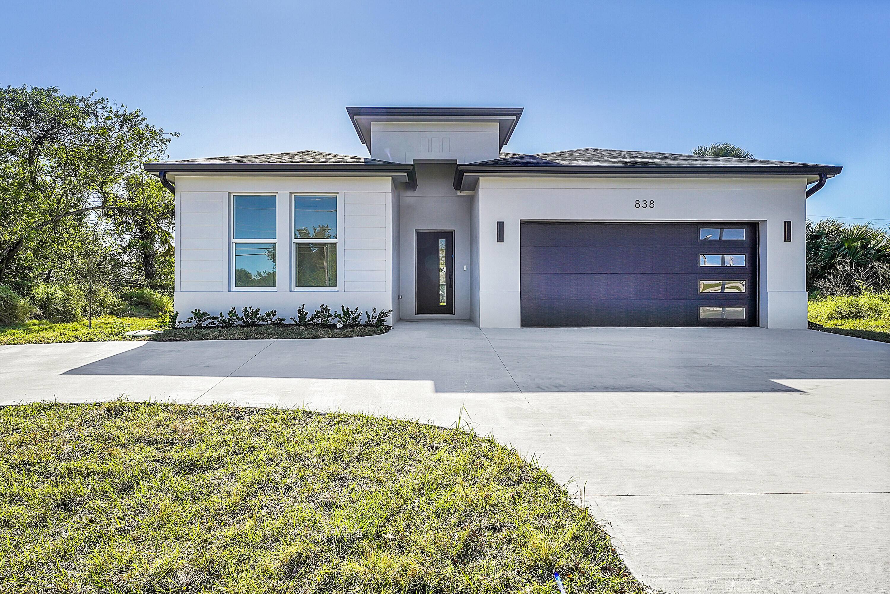No HOA ! Brand New Home in the Heart of Port St.