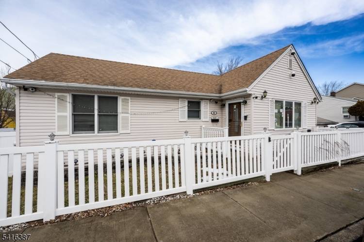 Welcome to this charming three bedroom, two bath ranch style home located in desirable Woodland Park.