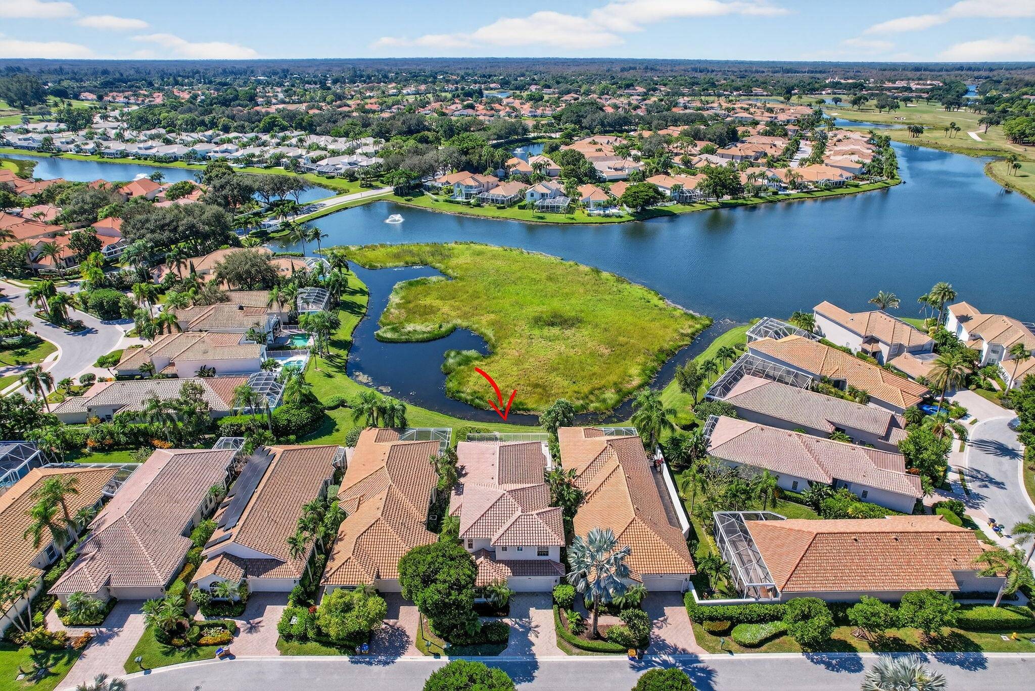 WOW ! Tremendous complete renovation with custom features, such as Thermidor appliances, 5 foot porcelain floors, 12 foot ceramic tile in shower, top appointments from Collective Images, and a designers ...