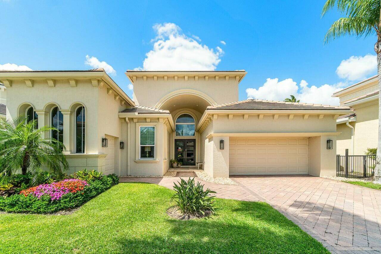 PERFECTION IN MIRASOL COUNTRY CLUB !