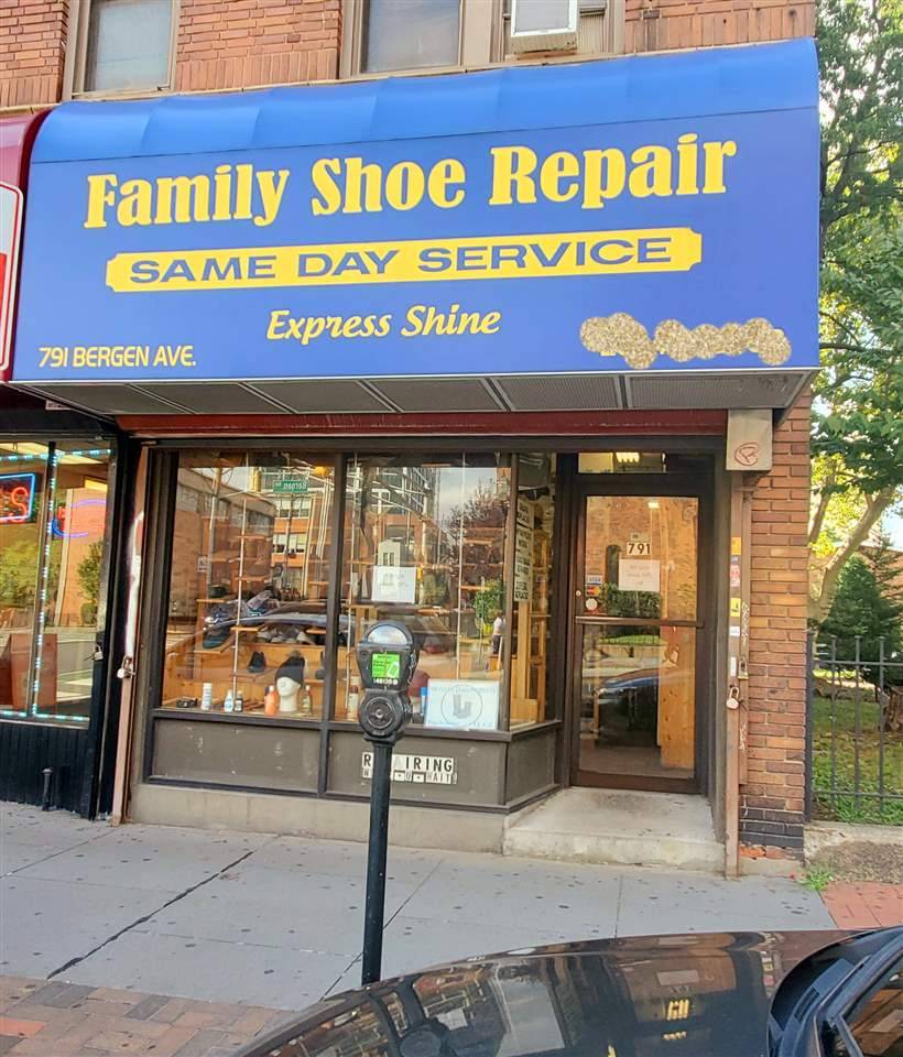 791 BERGEN AVE Retail New Jersey
