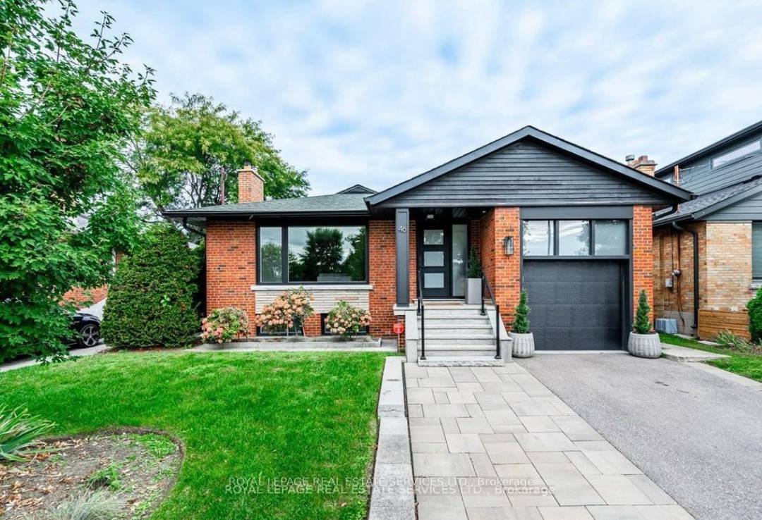 Bright amp ; Updated 2 Bedroom Basement Apartment In Desirable Stonegate Queensway !