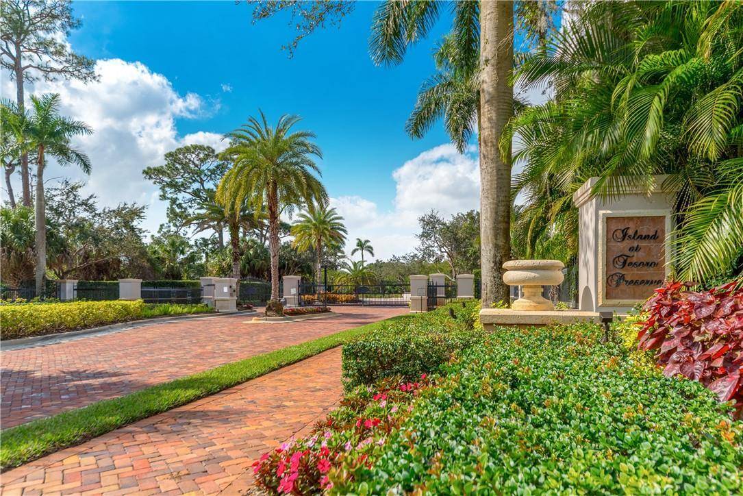 WHERE LIFESTYLE, LOCATION, AND OPPORTUNITY MEET !