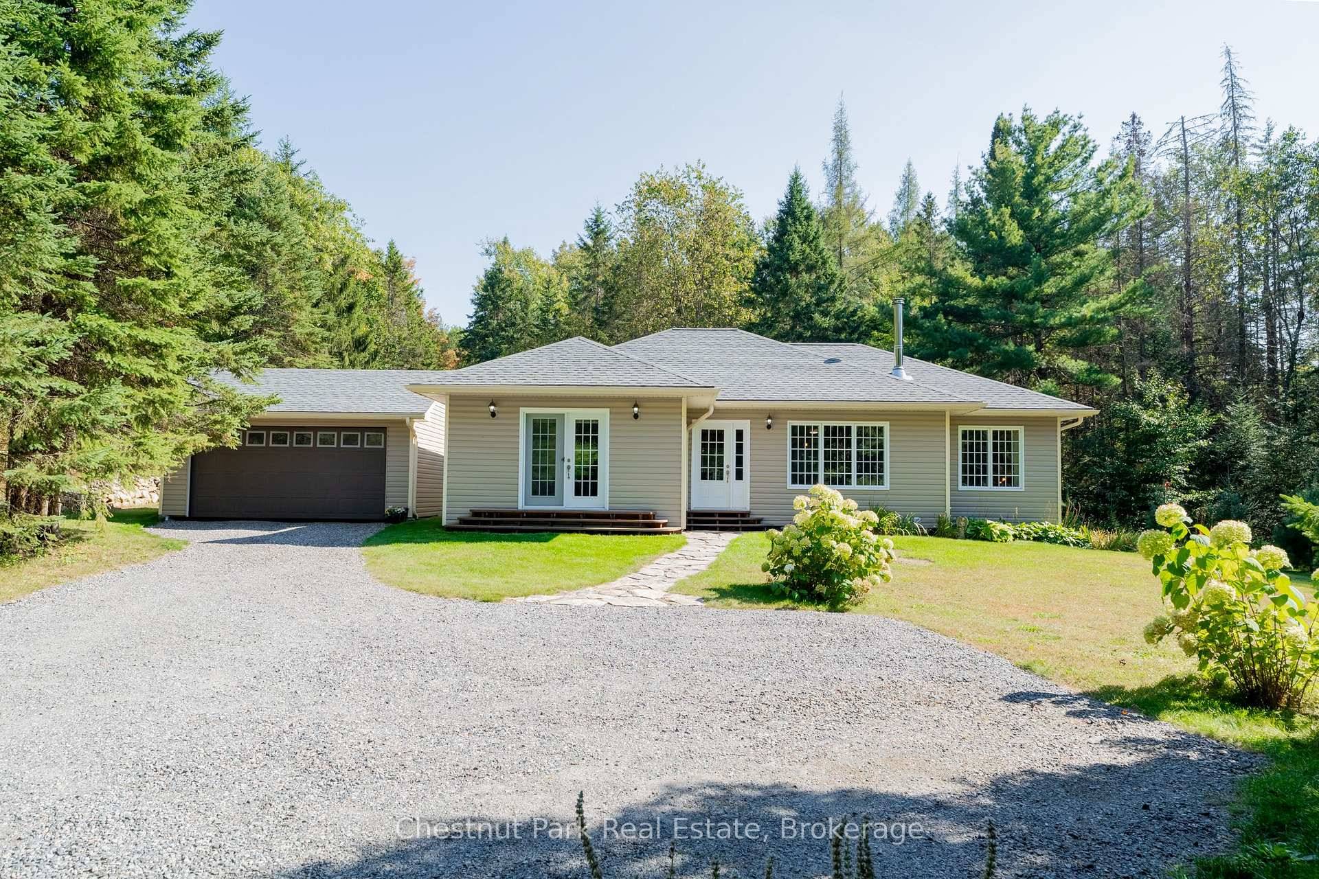 Price Reduced ! Your Muskoka Dream Awaits !