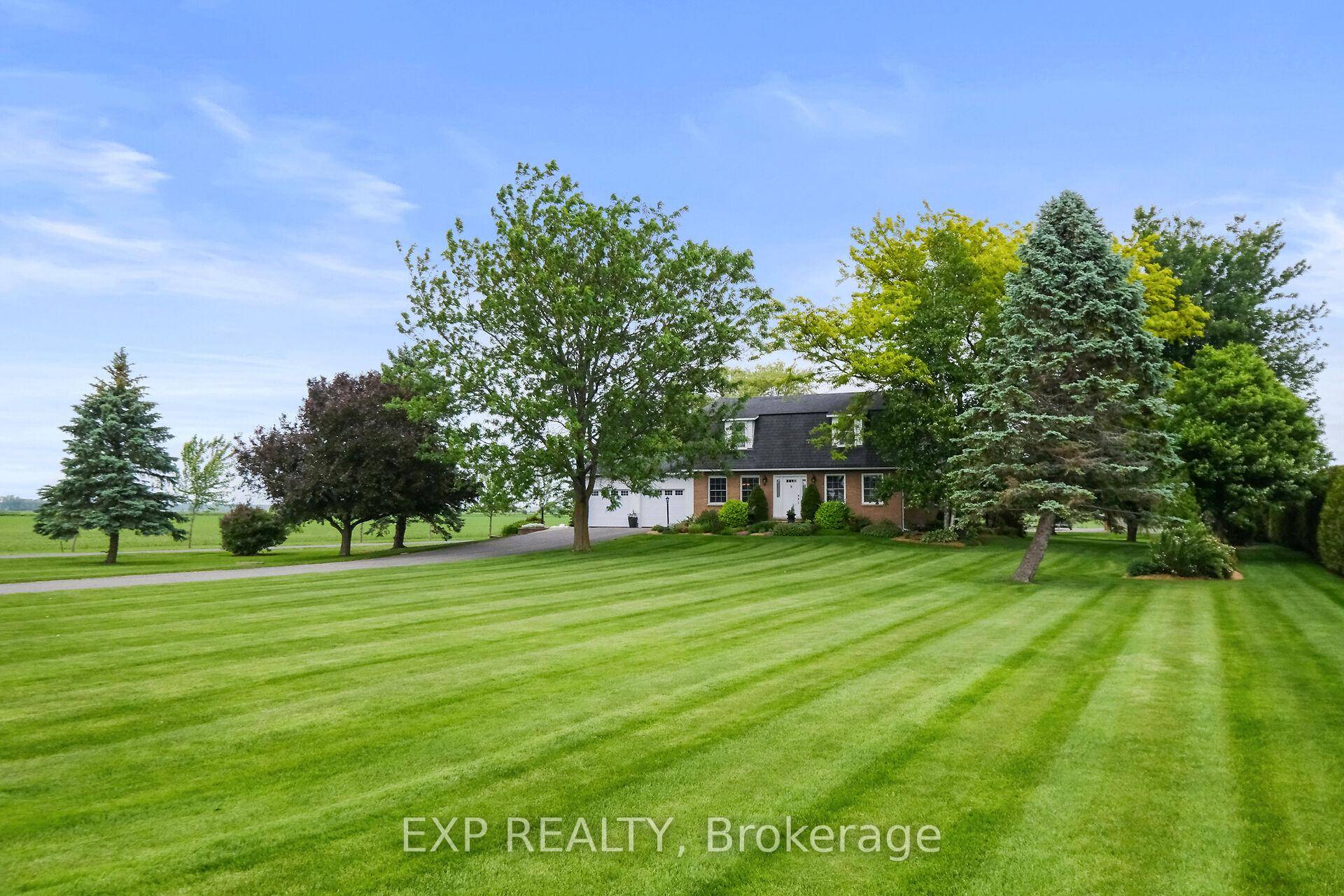 Welcome to this exceptional rural property situated on over 2.
