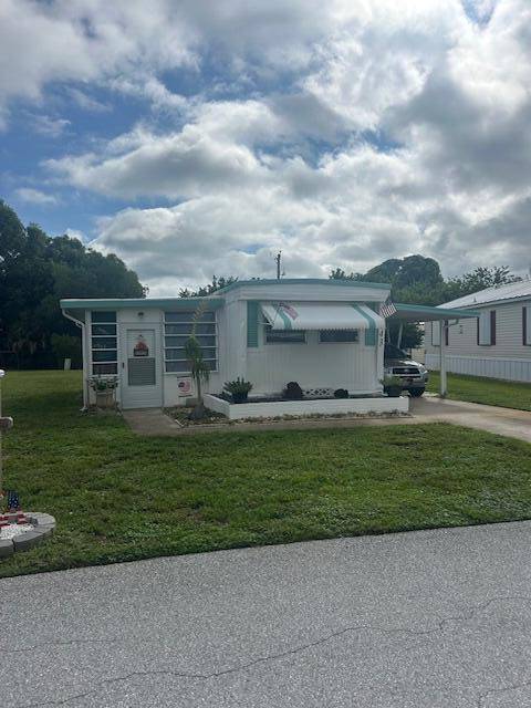 COME AND SEE this remodeled 2 1 home in the 55 community of Leisure Village in Stuart !