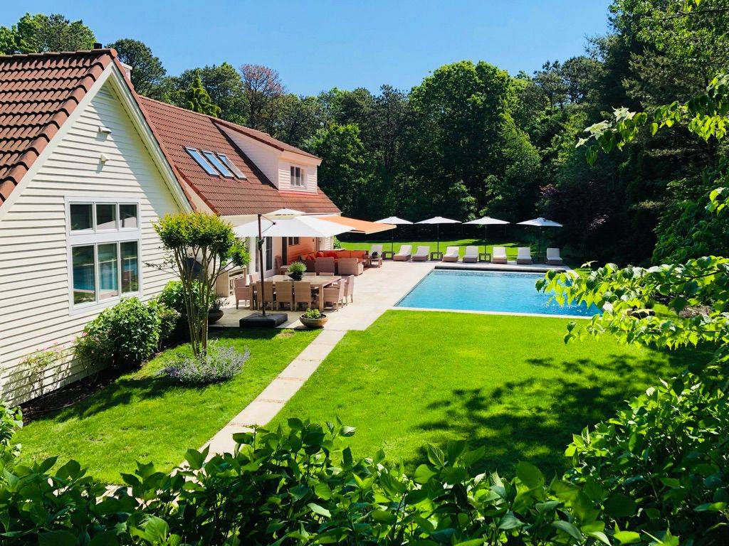 Wainscott Traditional Summer Rental